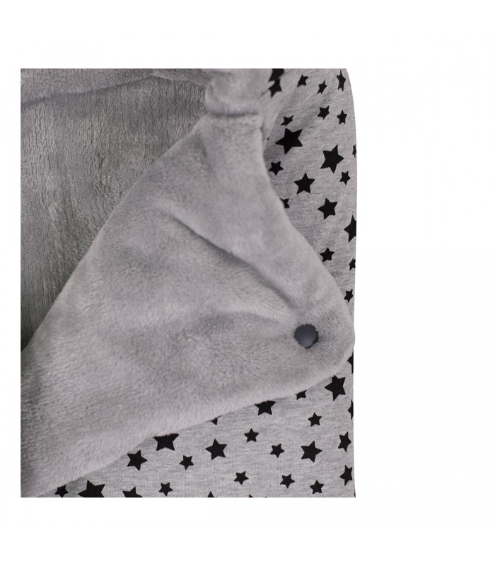 Detalle superior Black Star Detalle superior Black Star
