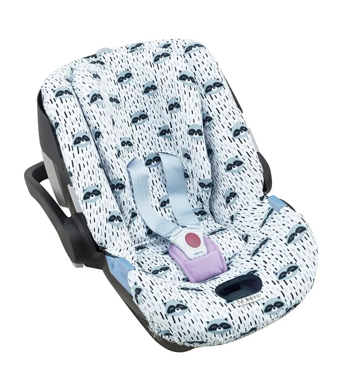 Cybex Aton 4 - Vista 3/4 da cidade de Racoon