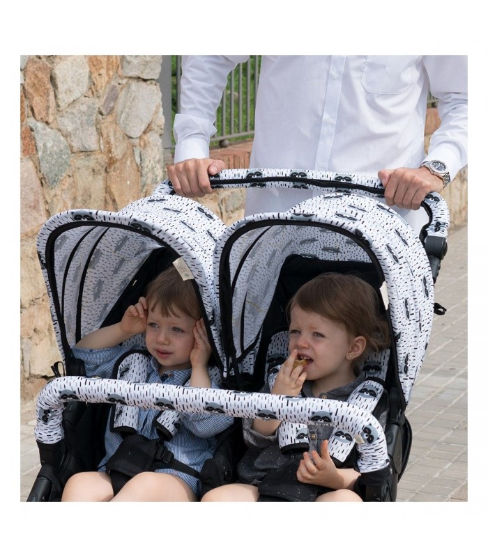 A capa protetora cobre a alça - Detalhe central Racoon town