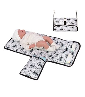 Baby changing table - View of use with Racoon Town model