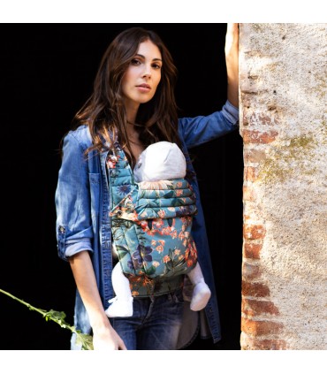 Baby carrier - Use view with model Lago Di Como