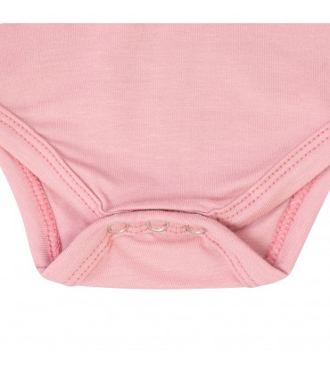 Body de primeira utilização para bebê de manga curta com quartzo rosa - detalhe de botão