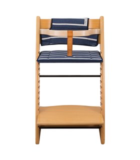 Stokke Tripp trapp - Vista frontal con retenedor Sailor Stripes 2