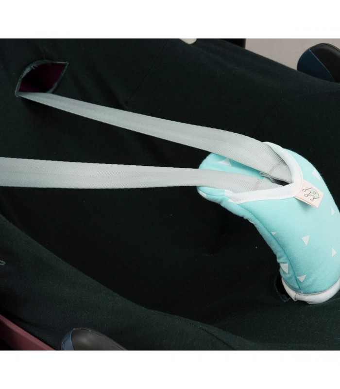 Vista lateral de brilhos de menta