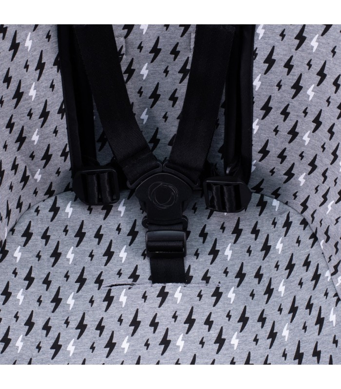 Detalhe estampado Rayo preto