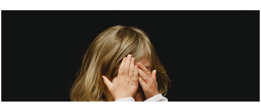 Perché il mio bambino ha i brufoli? Tipi e cause 