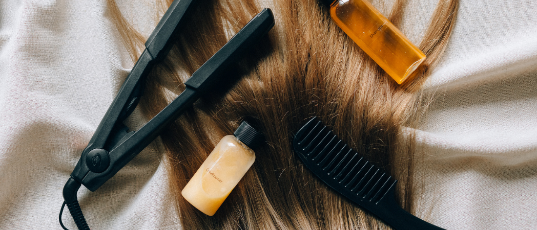 Come ripristinare i capelli dopo l’estate?