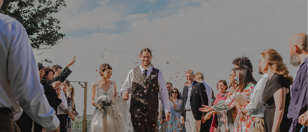 Ropa ideal para invitados sin eclipsar a la novia