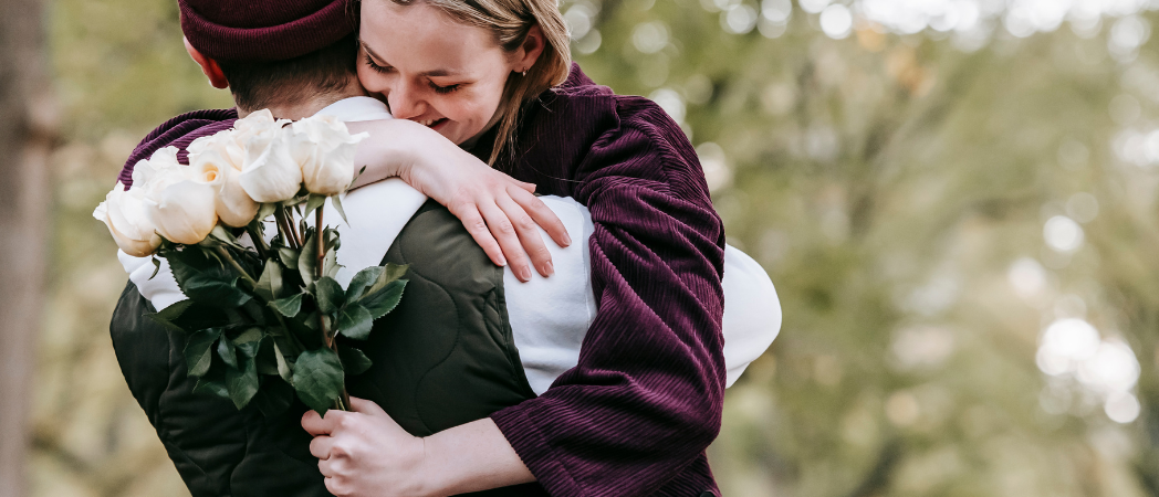 Impressionnez lors de votre séance photo de couple avec ces conseils de mode !