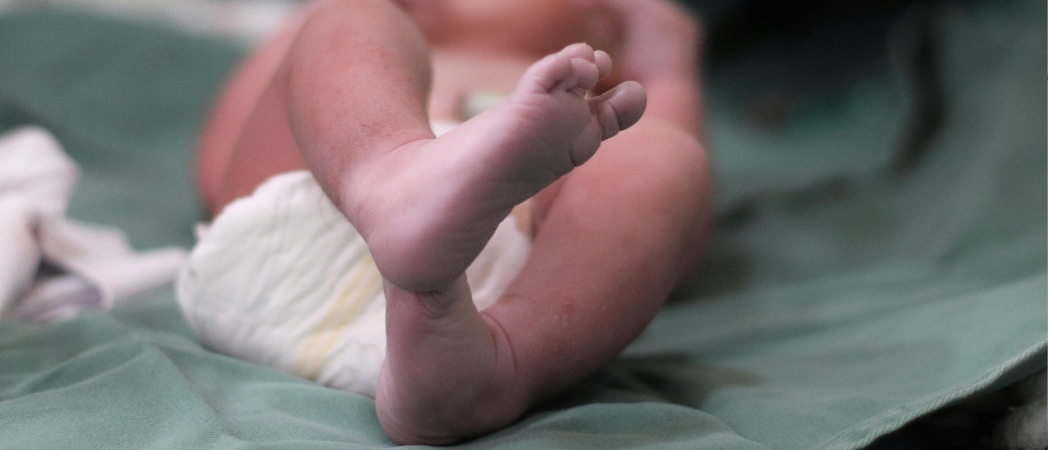 Top Tips for Postpartum Recovery: Take Care of Yourself and Your Baby with These Essential Tips!