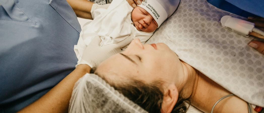 Como lidar com a ansiedade pós-parto: Dicas práticas para mães recentes