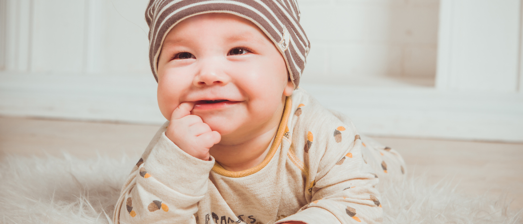 Come Scegliere i Migliori Vestiti per il tuo Bambino: Guida Completa per Neo-Genitori