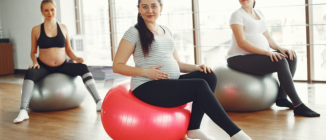 Los mejores ejercicios prenatales para prepararse para el parto