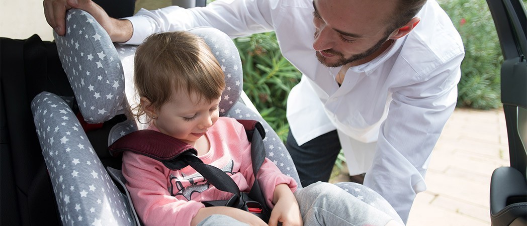 Coprisedili per auto per bambini e i loro benefici - Blog Jyoko